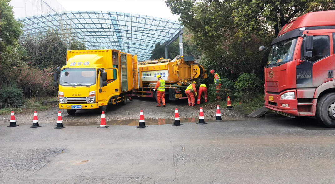 曲麻莱成区雨污水管网“四位一体”检测疏通项目